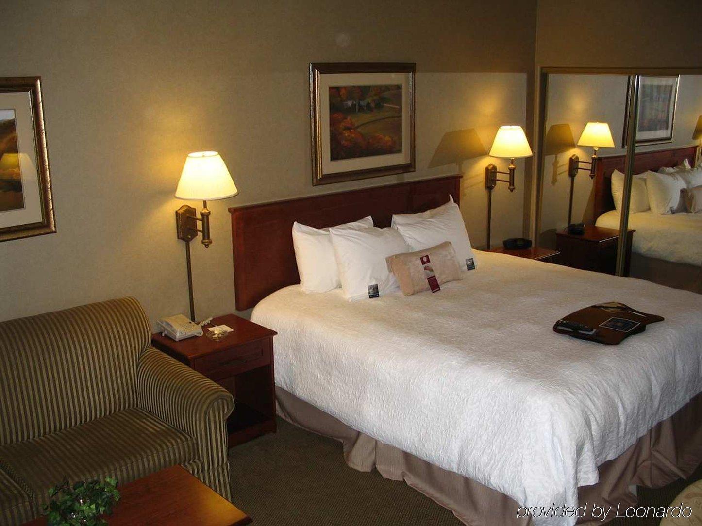Hampton Inn & Suites Agoura Hills Room photo